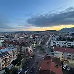 3 Bedrooms Apartment