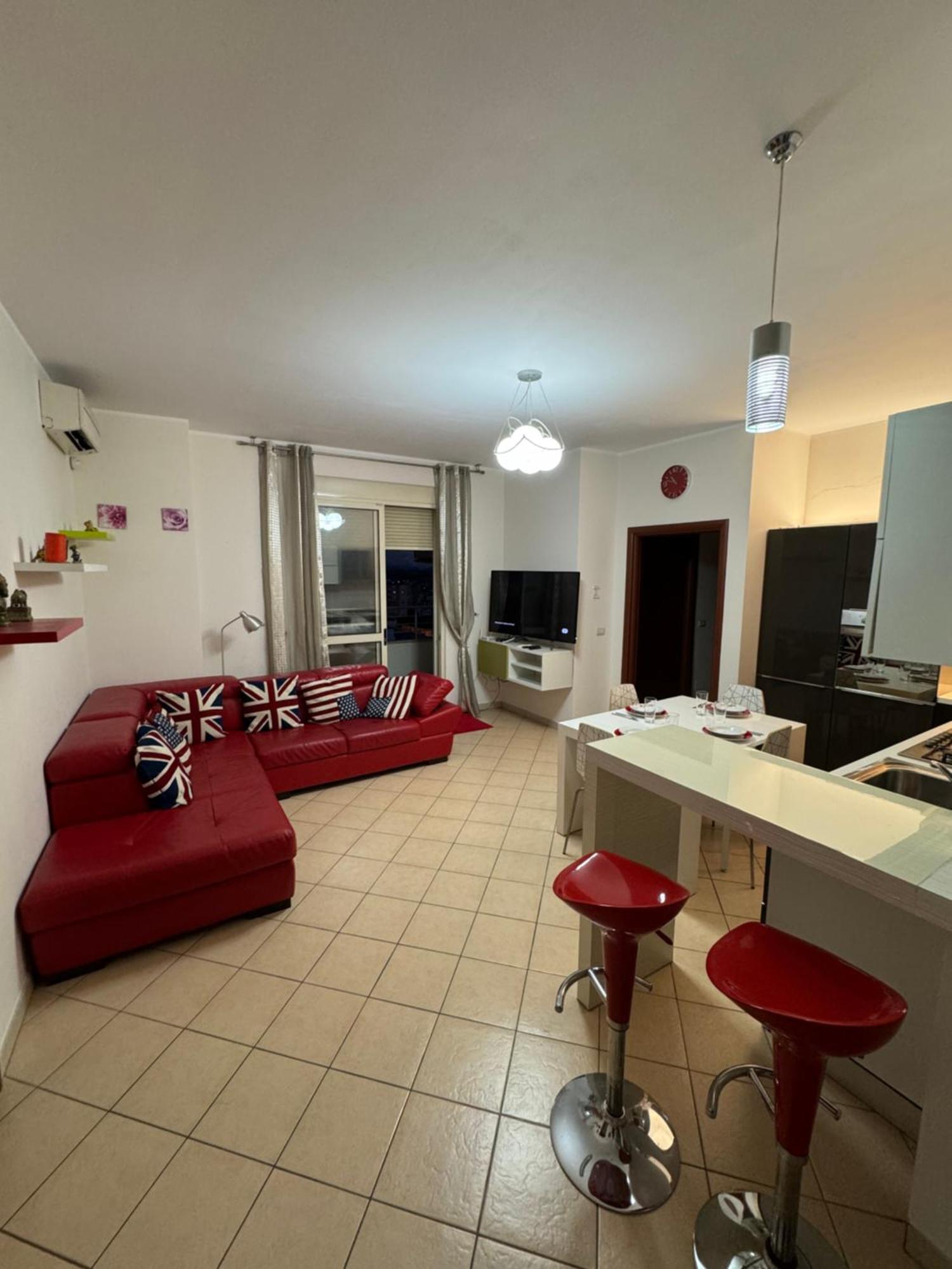 3 Bedrooms Apartament